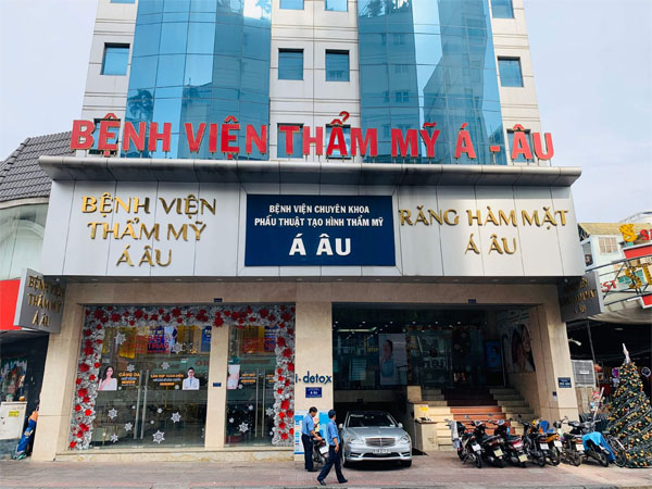 Niềng răng thẩm mỹ tại TPHCM ở nha khoa Quốc tế Á Âu