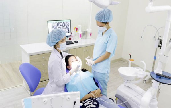 Niềng răng thẩm mỹ tại TPHCM ở Phòng Khám Chuyên Khoa Răng Hàm Mặt