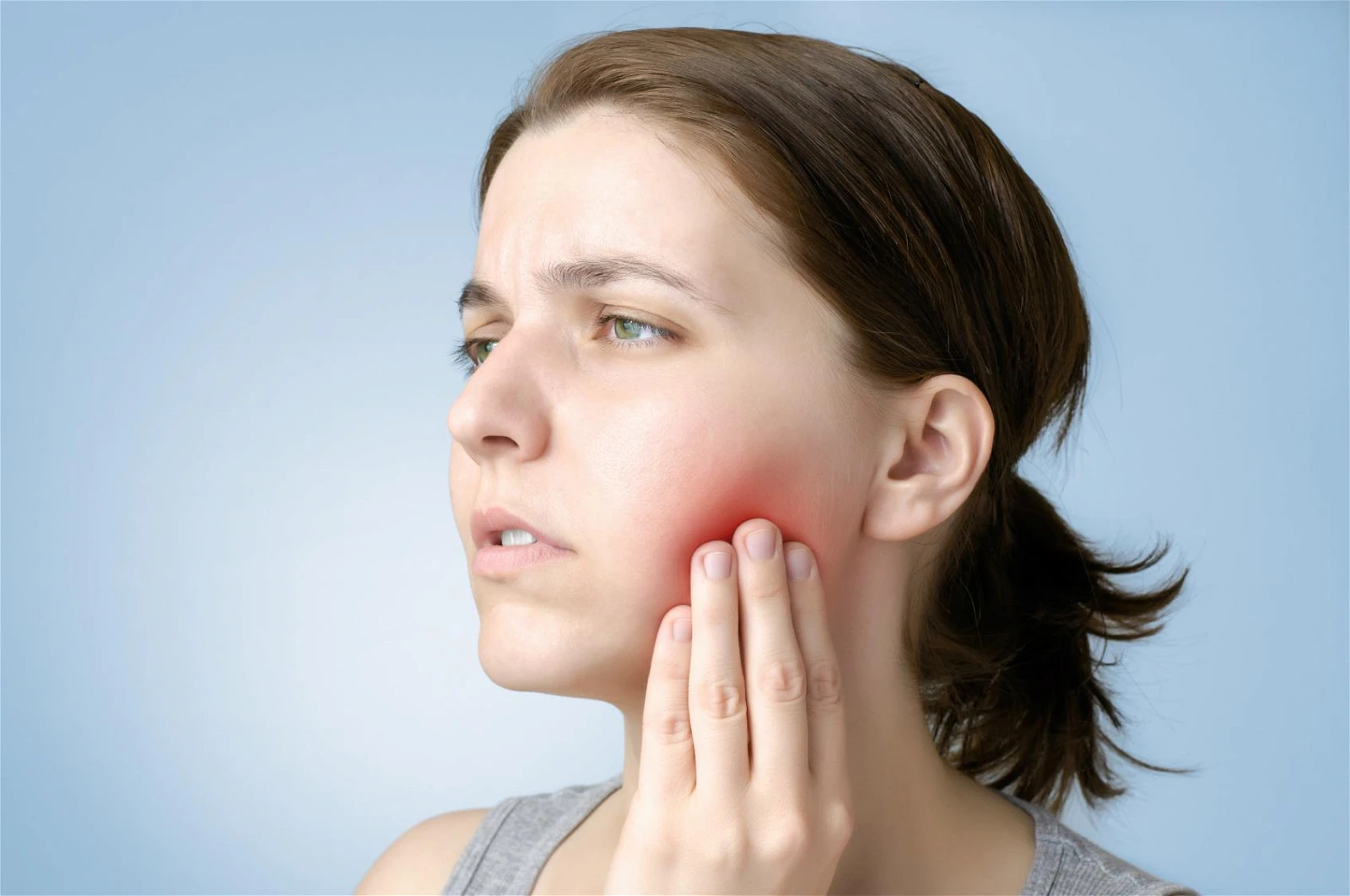 Sưng Nướu Răng Khôn Là Gì ? Làm Cách Nào Để Giảm Sưng Nướu Răng Khôn Hiệu Quả