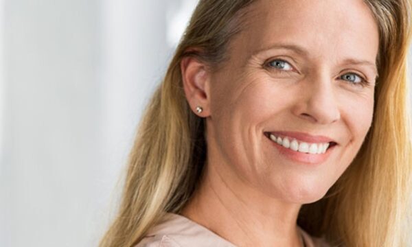 Risks and limitations when choosing dental implants overseas Risks and limitations when choosing dental implants overseas