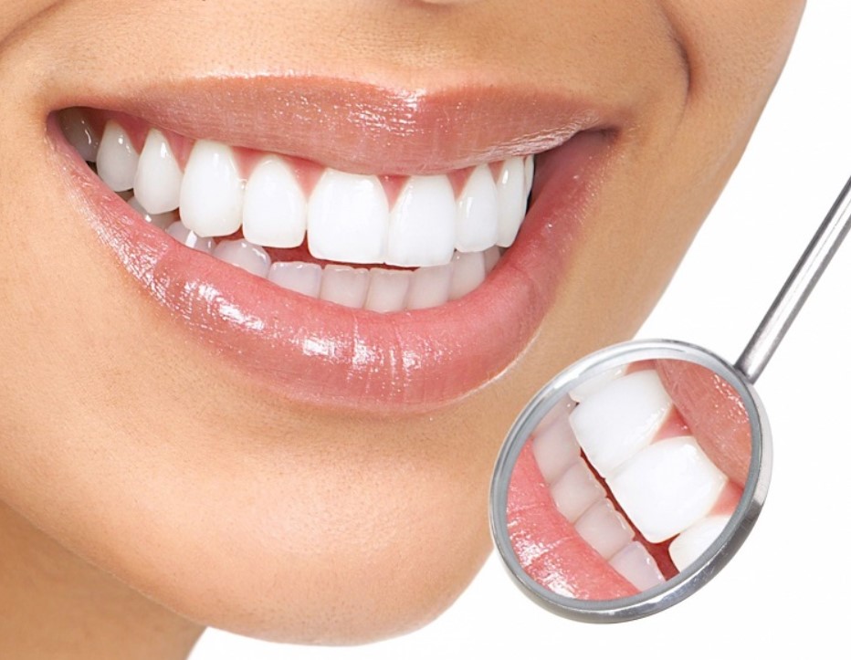 Bọc răng sứ giá bao nhiêu?