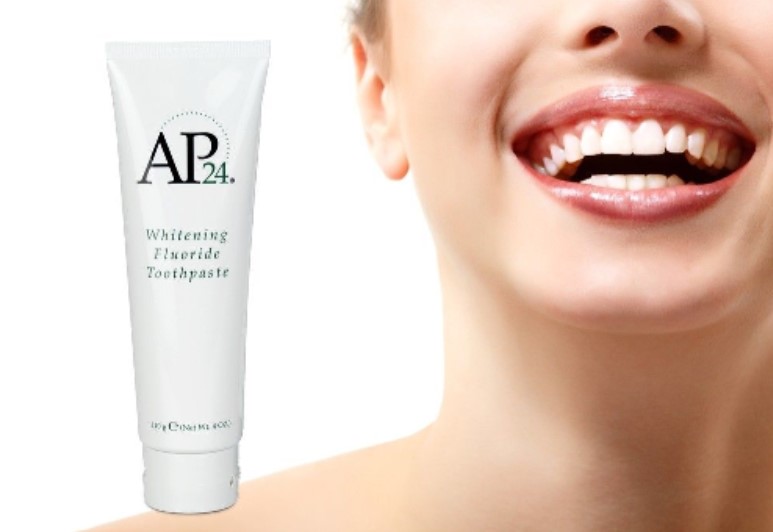 Kem đánh răng cho răng sứ AP24